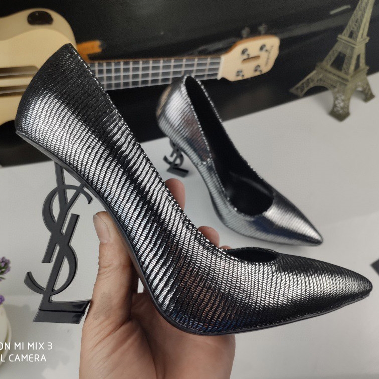 Y*L high heels